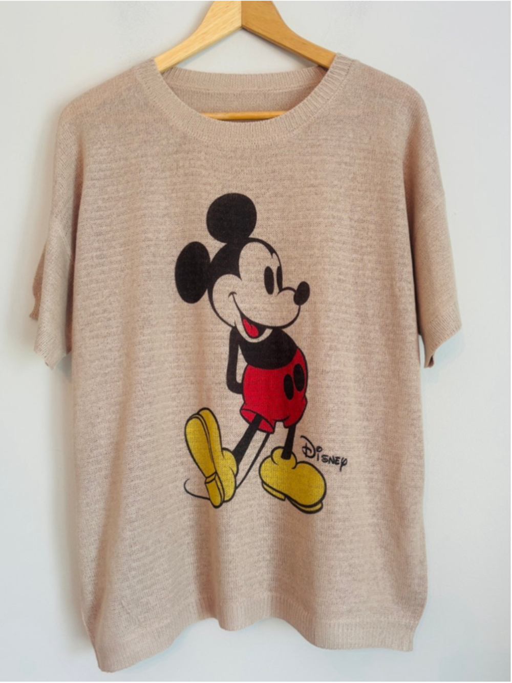 Disney Mickey Mouse Short Sleeve Knit Short Sleeve Tee Womens Size XL Travel